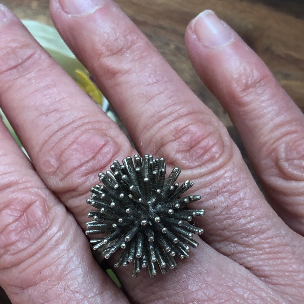 Ring - Picture 4 of 4
